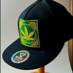 Top Level‎ Majurana Hat